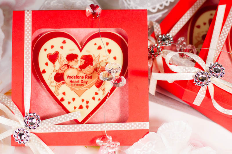 Wedding Chocolates - 70g Chocolate Heart in the Box