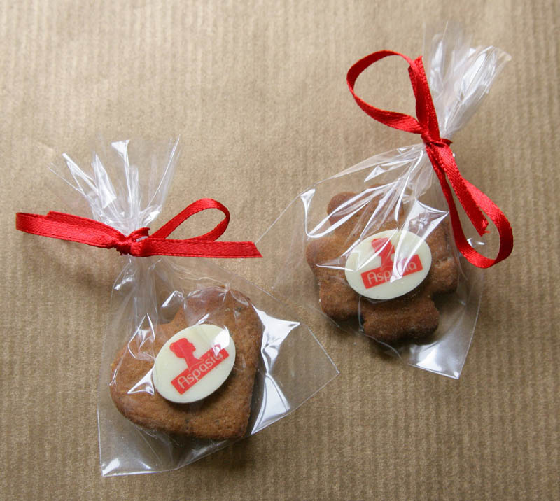 Heart Gingerbreads - Gingerbread biscuit / Pepper Cookie with Chocolate in a Polybag with Ribbon, 5g